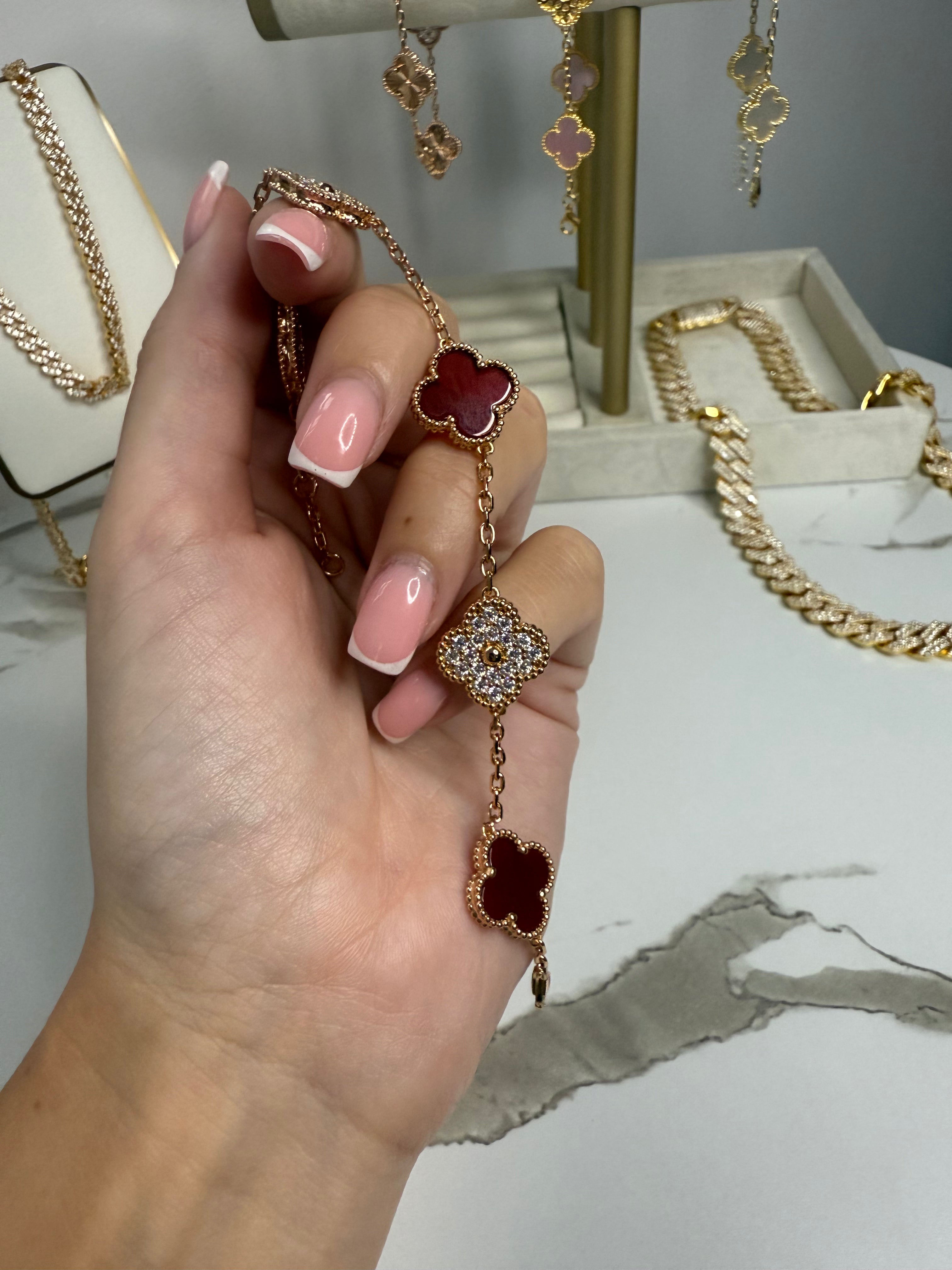 Clover Moissanite Bracelet Red